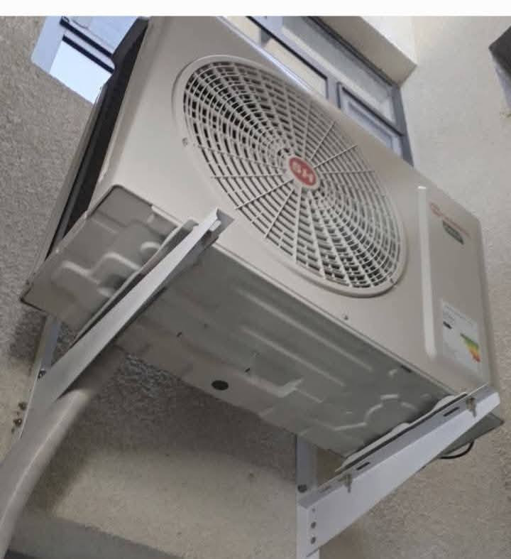 سهلنالك الأمر 😊😊😊فقط اتصل***********
نجيك للبيت 🏠🏠
 
شد ونصب وفتح جميع أنواع السبالت ✅
تنصيب سبالت ❄️صيانة مكيفات +سبالت❄️
+غسل عام قطعه قطعه ❄️وشحن غاز R22❄️❄️410 مع الضمان العمل... بغداد والأماكن القريبة
