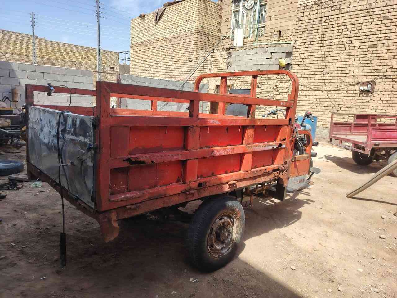 سلام عليكم ستوته البيع وراق كله كامله ونضيفه نامكلف بنشر***********
