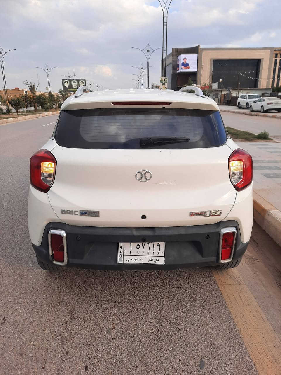 سياره بايك كيو35 رقم ذي قار حره موديل 19 ماكينه وكير جدا تبريد تدفئه سياره جاهزه مجهزه كل نقص ما بيه السعر 75 وبيها مجال الشراي يتصل مكلف بالنشر مكان سياره ناصريه مركز المدينه***********
