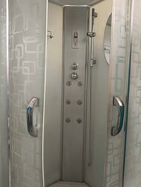 حمام ركن • مستعمل • الحريه الثانيه