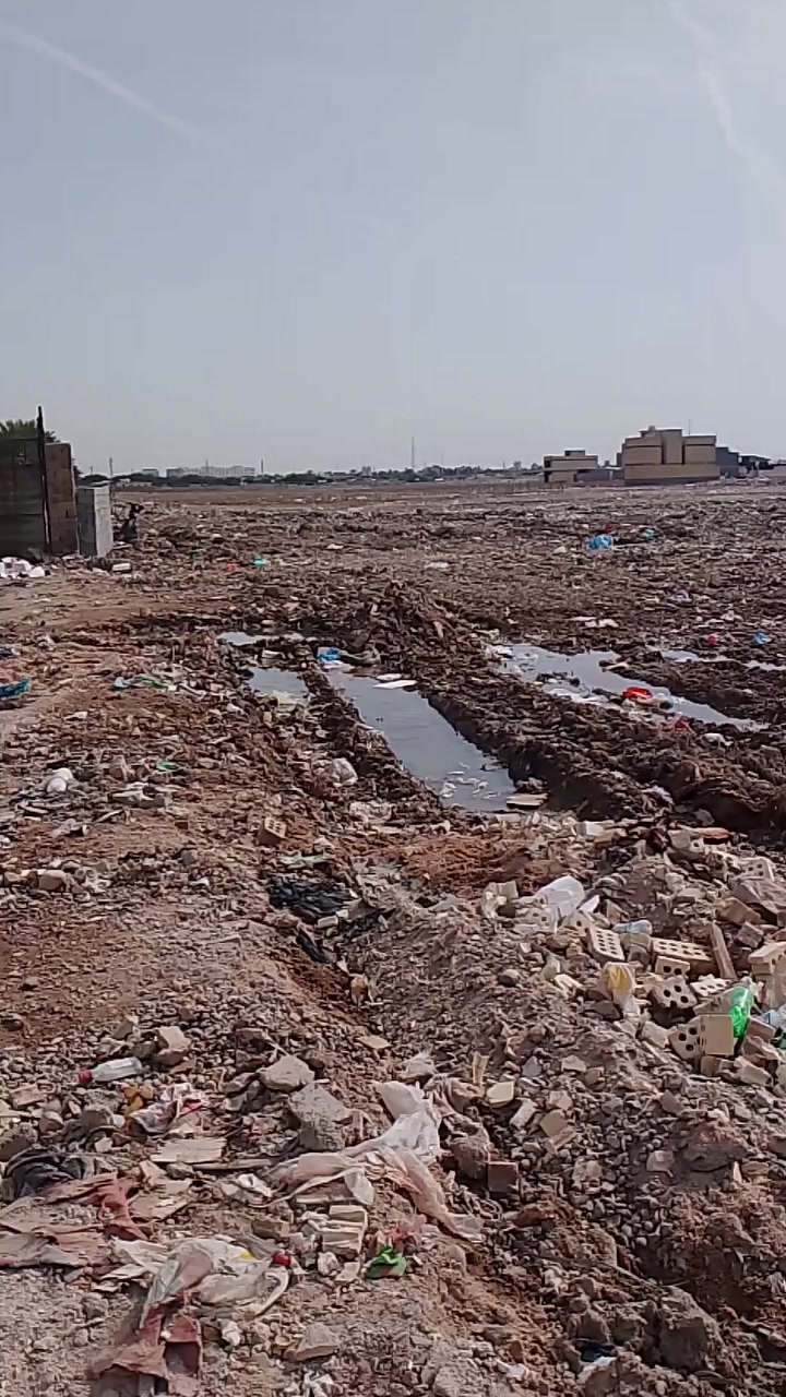 السلام عليكم يوجد قطع اراضي للبيع طابو صرف توزيع جديد مقاطعه 10/2مقابيل اكفاءت السيديه مساحة الكاع 200متر أقرب شارع 40 خدمات راح يباشرون بيها اي استفسار على رقم اوتساب ***********☎️***********
