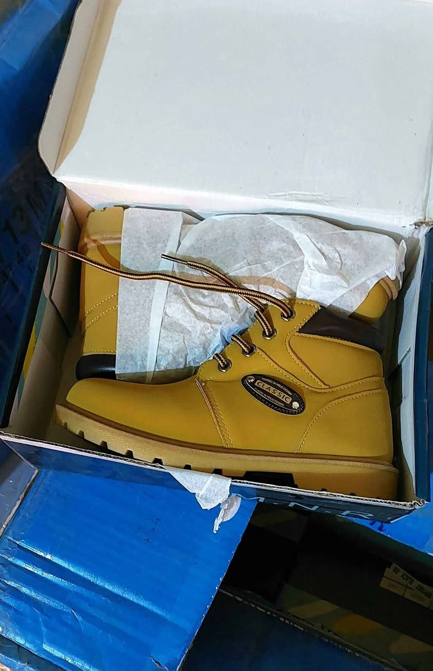 تصفيةقطعة13قطعتين25نص بوت ولادي كوالتي عالي جلد ناشف كما تتوفر ابوات واحذيةرجاليةنسائيةتوصيل5 الف بغداد, العراق


**إذا كنت صاحب هذا الإعلان وتريد حذفه لأي سبب، رجاءا أرسل رسالة إلى الدعم الفني**