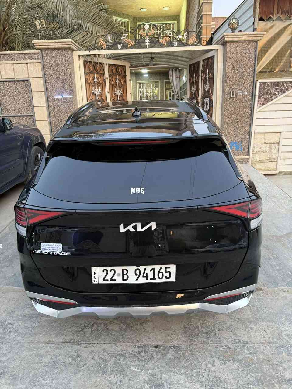 سبورتج ex البرستيجج 2023 ام الداخل الاحمر. للبيع او المراوس سياره مكفوله كفاله. عامه من صبغ والتبديل كله ليبل واحد بعده بجيس  وسنار المندلاوي مرفق بصور  5كامرات 
بنراما تشغيل عن بعد 
4*4 فور ويل مودات قياده 
شاشه متصله دجتل مع مودات شاشه ٣ وضعيات مختلفه 
5 رادرات مع حساسات امامي وخلفي. 
تحديد مسار  
اكيد تبريد تدفأ كشنات ودتفأ ستيرن. 
سستم صوت harman kardon 
اوتو هولد 
خزن ميموري بلكشنات. 
ويه الاشاره تفتح كامره بدشبول ماشيه ٥٦ 
اوتو ستوب مع منافذ شحن بلكشنات الخلفيه  سايد بريك بصمه جنطه كهرباء عن الاقتراب منه تفتح تلقائي  سياره فول الفول. مواصفات متخلص وباسمي تريد تحويل تريد وكاله. ثاني يوم. مكانه بغداد. شارع فلسطين ورايده ب213 وبيه مجال 
***********
