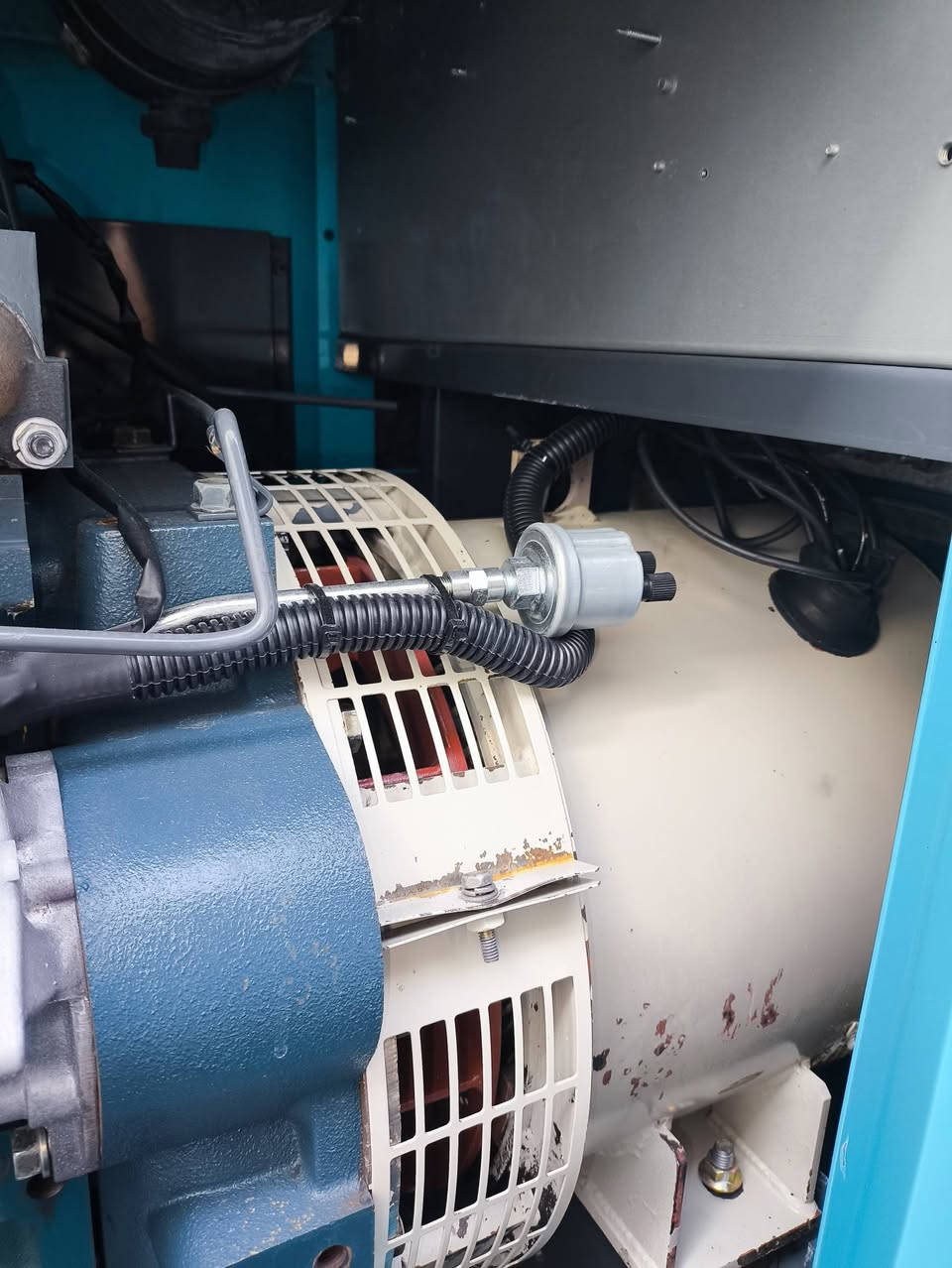 🔹كابوتا ياباني 4 سلندر حجم 2403 توليد 20KVA بلادي شرط الشغل وشرط الفحـص العنوان اربيل للأستفسار الإتصال *********** يوجد توصيل لكافة المحافظات وبضمان 🚚
