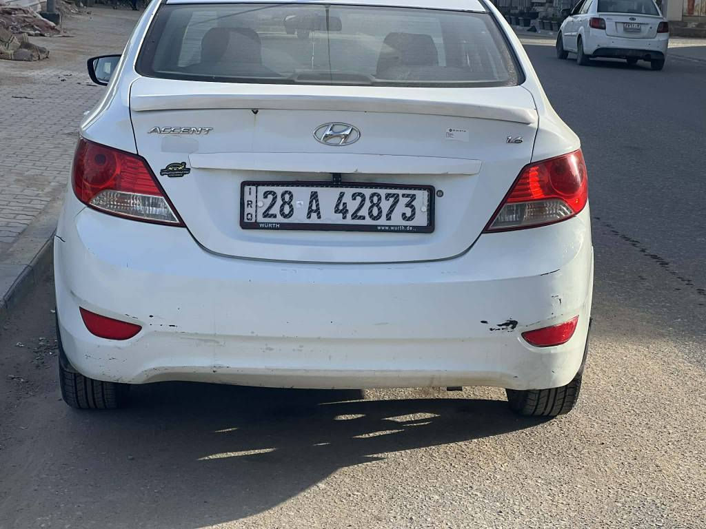 اكسنت 2015
لون ابيض
اشاير بالمري 
فتحة سقف
شاشه+ كاميره
تحكم ستيرن
رقم نجف دولي  باسمي
تخم تاير جديد
حداديه جديده
5 ويل كب
السونار مرفق
مكان نجف
للاتصال *********** النجف, العراق
