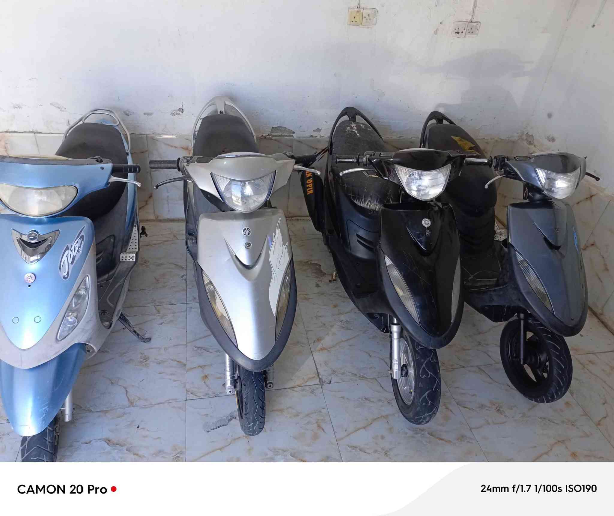 دراجات ماكسات عدله و منغولي كلش حلوات ونضيفات وجاهزات وكاملات علخير كلشي ماتخسر عليه سعر 600
بيهن مجال اي نقص مابيهن ساعه شرط شلعه ومشي معدل نعومه خير من الله فول نضافه ككاملات علخير شرط لاتبخير ولانضوخ ولا تنقيص ولا تأخير مكاني ناصريه مركز حي تضحيه شارع الملعب رقم الهاتف *********** بيه واتساب الشراي يتصل ويدلل بلخدمه 🤍👍
