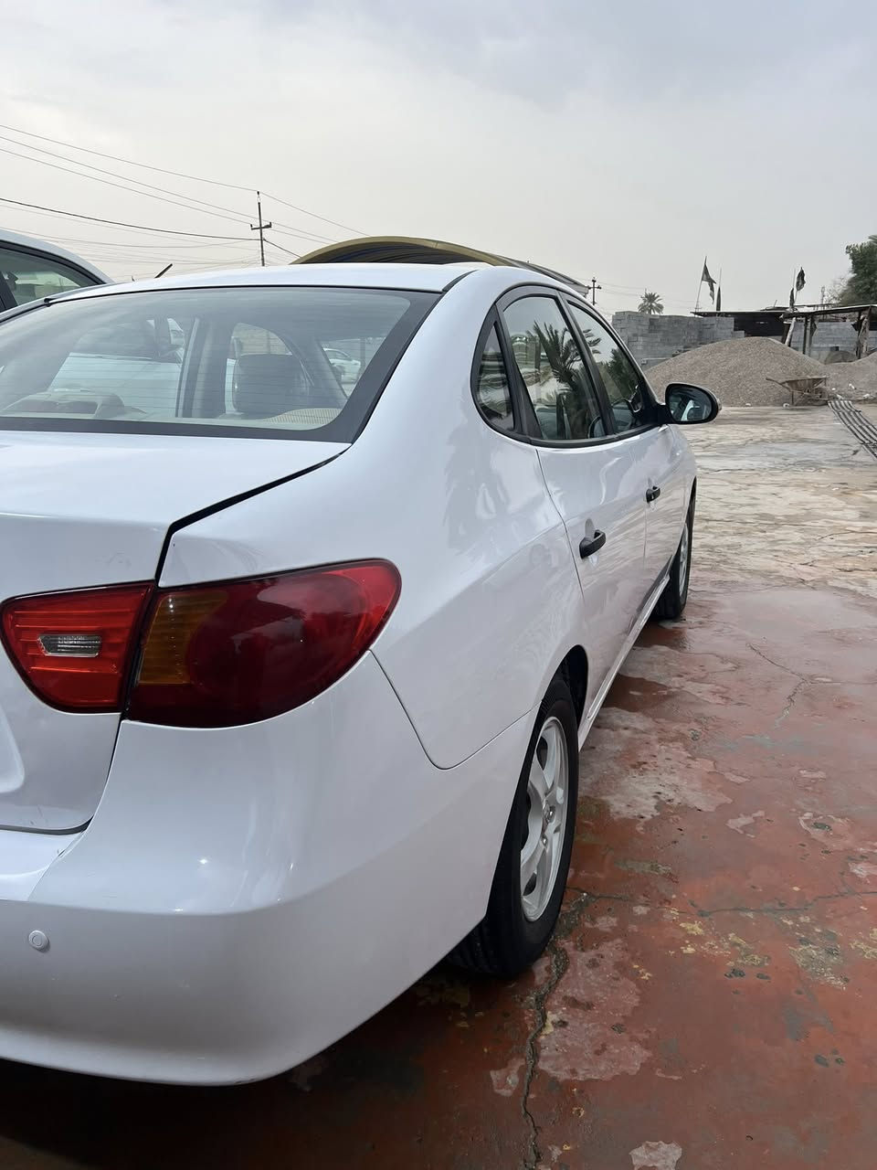 النترا خليجي ٢٠١١ فول ١٦٠٠ دكشن عالي ما مفتوح حدادية تبريد تخم تاير بيها بارد بالجاملغ الأيمن  وصبغ نص باب السائق وقليل مبخر على الجاملغ الأيسر دوشمة درجه أولى  ماشيه ١٤٨ كم مكان السيارة بابل رقم بغداد إنكليزي بسمي هـ*********** @السعر ١٢٣ وبيها مجال
