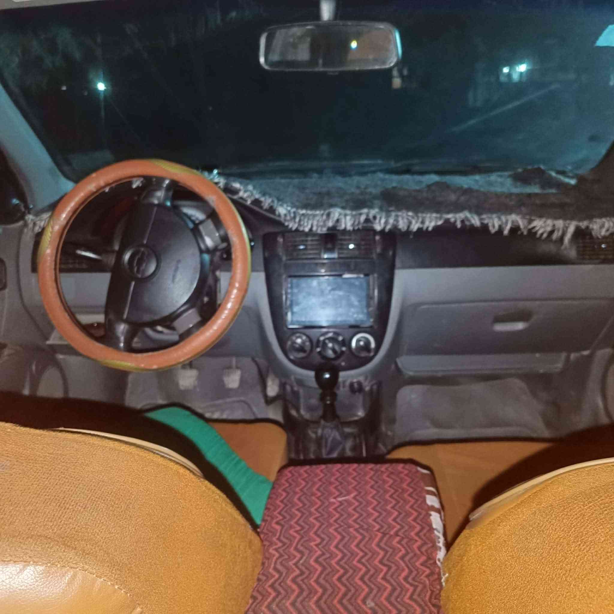 السلام عليكم
سيارة اوبترا 2004 للبيع نقد نقد نقد 

تدفئة تبريد شغال تايرات جدد كير عادي صدر نظيف محركها نظيف
كلشي بيها شغال شرط 
سيارة مال جناي 
المكان صلاح الدين الشرقاط قرية شاطي الجدر
السعر 65 ورقة و بيها مجال للشراي 
للاستفسار الاتصال على الرقم ***********
