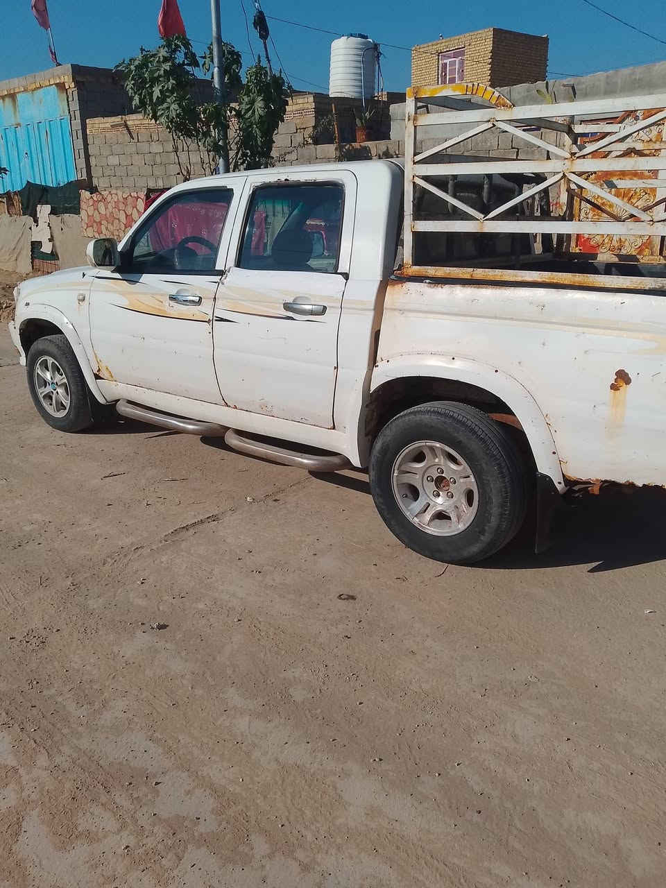 سياره للبيع مكان الناصري الدوايه
سياره دوات مكفوله من عشائر 15$ بيه مجال
رقم ***********
