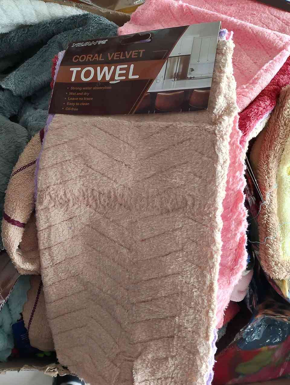 السلام عليكم تحطيم الاسعار سوينه تحطيم الاسعار ع جميع انواع الكزاز و مواد اخرا ايضن سوينه عليها تخفيظات اي حاجه الف على جميع مواد الكزاز وبقيت المواد أيضاً سوينه عليها تخفيظات هم ع الالف كل حاجه تشوفوها هيه ع الالف وحياكم الله مول الزاب مدخل الناحية زورونا وتجدون مايسركم


**إذا كنت صاحب هذا الإعلان وتريد حذفه لأي سبب، رجاءا أرسل رسالة إلى الدعم الفني**