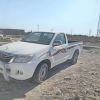 تويوتا هايلكس • ٢٠٠٦ • قابل تفاوض