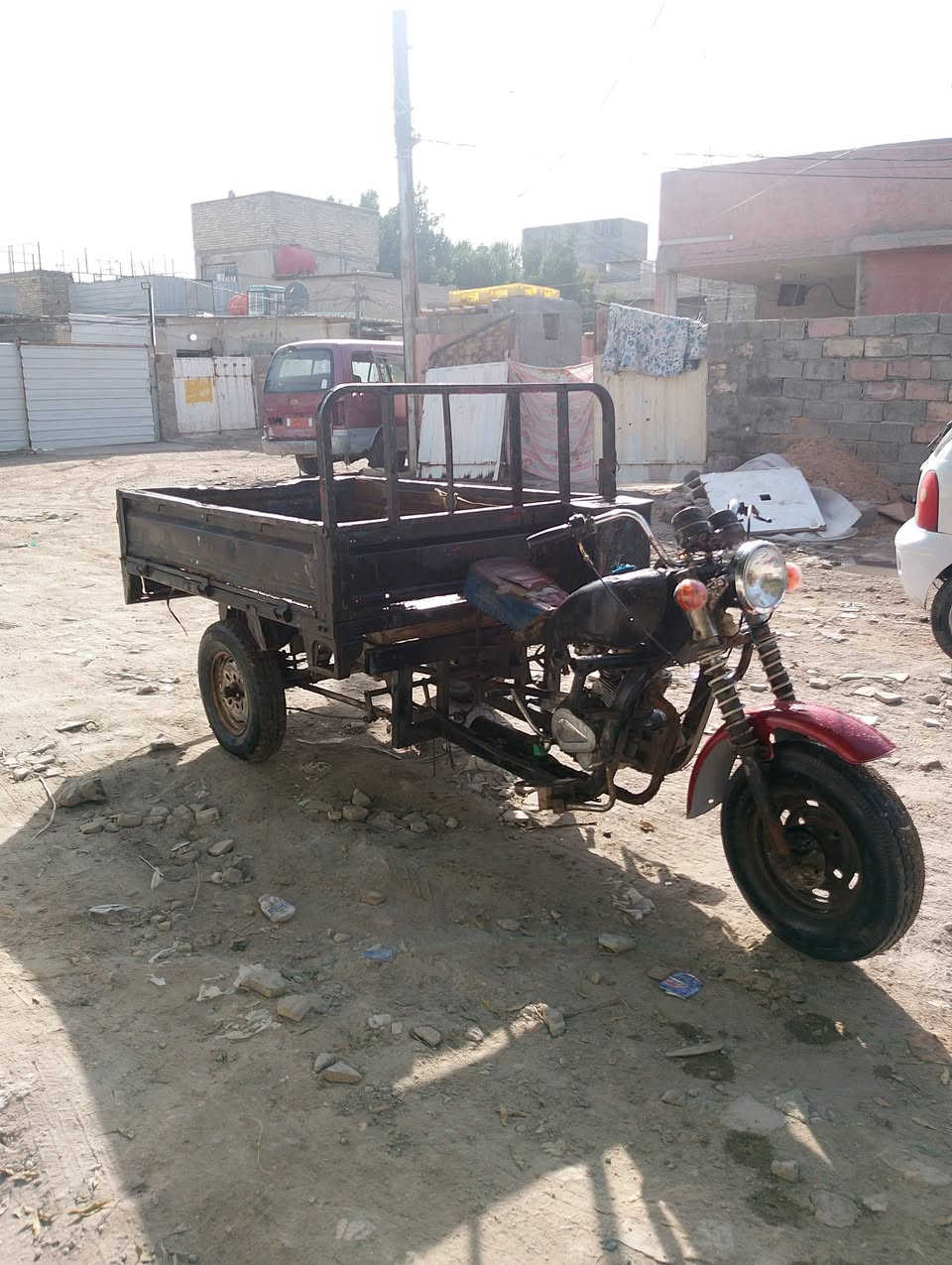 السلام عليكم ستوته دايوان 2014 اوراق تعبانه السعر 400 مكينه بيعه تبخير العنوان بغداد  حي العامل موبايل *********** مو شراي ليكسر بيهه تحياتي للجميع والشراي يتصل
