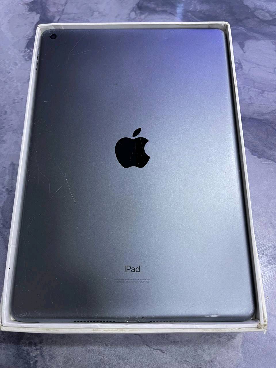 ايباد 7 مامبدل شي ذاكرة 128 وياه كارتونة العنوان البصرة الحيانية سعرة 200 للتواصل ***********