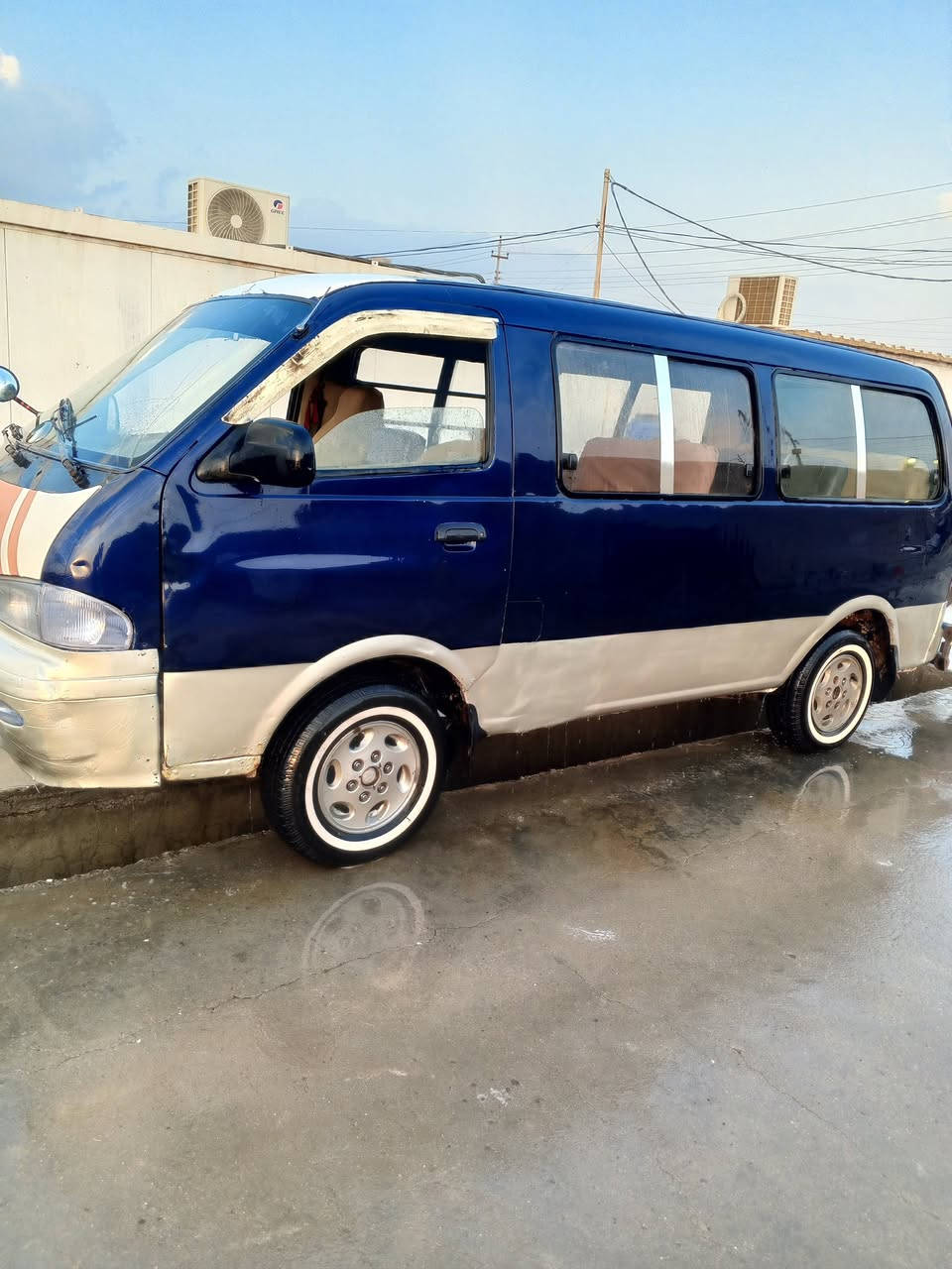 سلام وعليكم سياره كير مكينه اكسل جديد تخم تاير شواصي جدد تحويل ثاني يوم بدي انضف من الصور 
مكاني بصره ابو الخصيب تواصل ***********
