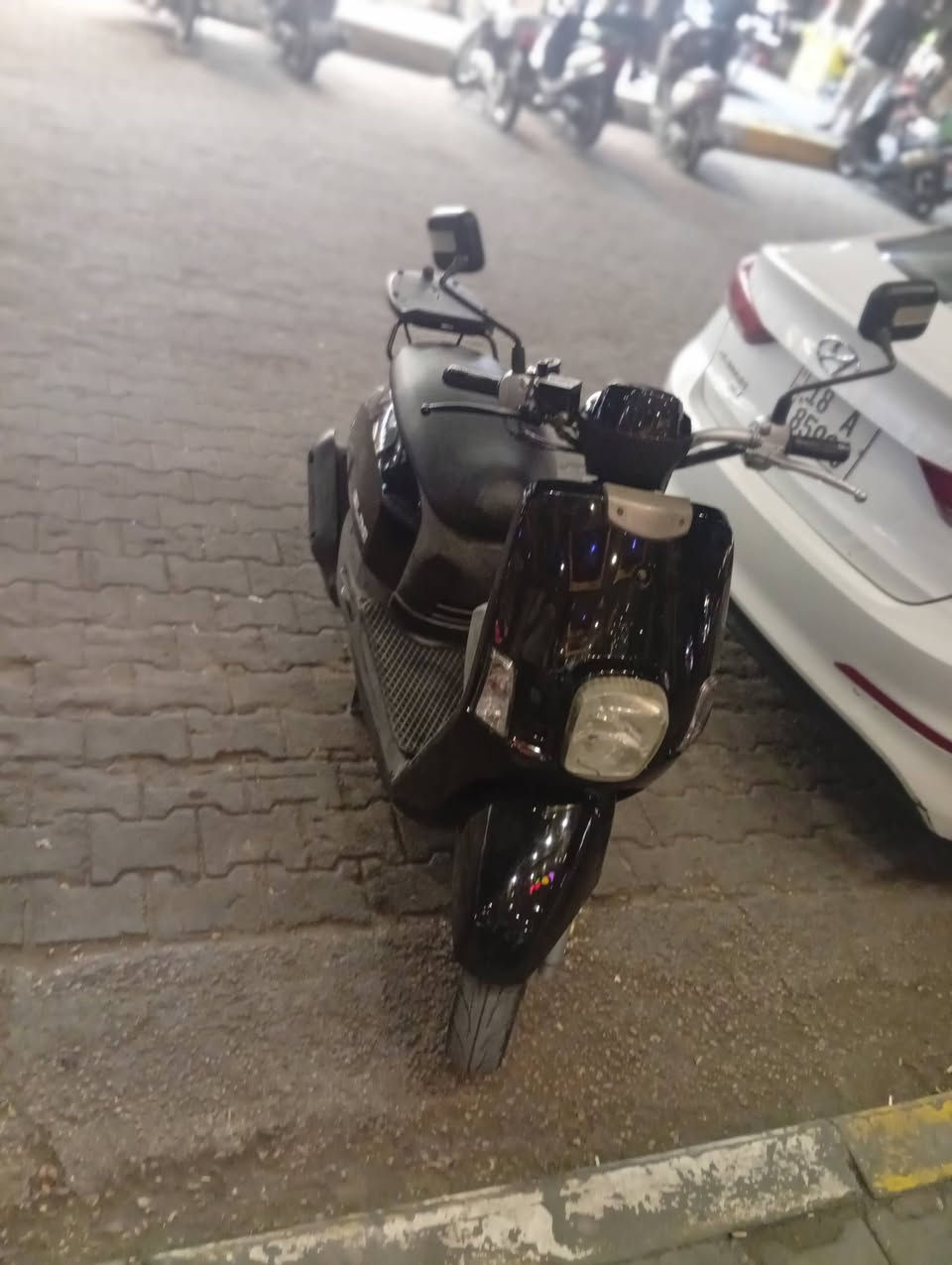 سلام عليكم....
دراجة ماكس بوليس نوزل 🛵 للبيع موديل 2008
دراجة شلعه معدل كهربائيات كلهه شغاله 
دراجةجديده  بلادية
أي نقص مابيهة
جيب فيتر وتعال افحص
العنوان كربلاء بل ملحق الاستفسار الاتصال على الرقم 📞 ***********
