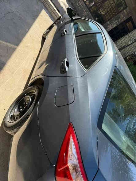 السلام عليكم
كورلا وارد امريكي  للبيع 
موديل ٢٠١٨
السياره  دعاميه اماميه ضرره وشويه بل بنيد 
سياره بدون ايرباك 
سعره ١٣٠وبي مجال 
موصفاته LE
داخله لونين
محرك كير شرط 
ماشيه ١٢٠الف
رادار تحديد مسار كله شغال
كروز سرعه 
رادار توقف 
تحكمات ستيرن
حجر بيئه بلادي 
تبريد ثلج 
صدر كله جديد
تخم تاير جديد 
رقم أربيل تحويل مباشر
مكاني الشعب بوب الشام 
***********
