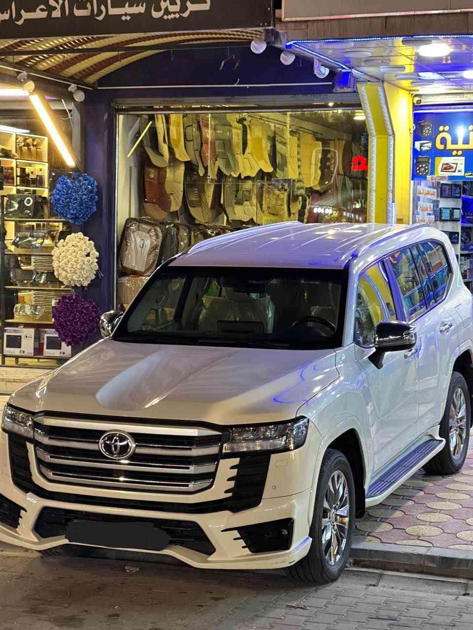 اللهم صلي على محمد وال محمد
لاندكروز gx يعني بدون فتحه
2022
رقم بغداد ب اسمي
السياره بدون مواصفات
السياره مكفوله من البارد والتعديل والbdr وحته الشخط ماشيه77 الف
كيلو
السياره ما ناقصه برغي وشرط الفحص من كل النواحي حداديه كير ومحرك
شباك اصلي مال 24 ولحي مال 24 كذلك اصلي شوفته مال 24 والسياره كاعده ومرتبه
مكان السياره النجف الاشرف
السعر 575
الاتصال فقط على الرقم *********** النجف, العراق
