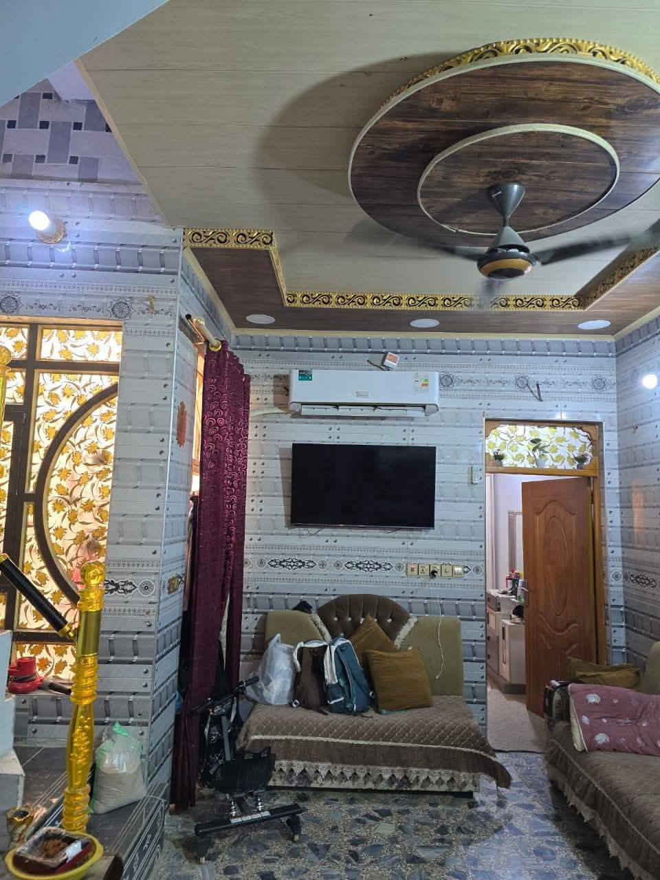 دار للايجار فول البيت
100 م طابق ونص الايجار 350
نجف حوالي ميلاد شارع 30 الاول يحتوي ع غرفتين وصالتين وستقبال ومطبخ وصحيات


**إذا كنت صاحب هذا الإعلان وتريد حذفه لأي سبب، رجاءا أرسل رسالة إلى الدعم الفني**