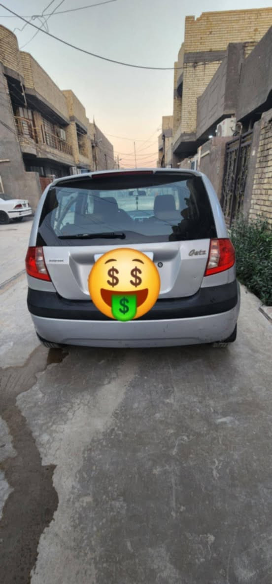 السلام عليكم 
هونداي جيتز ٢٠٠٩ للبيع مكينه ١٦٠٠ تبريد ثلج كيرىمكينه تمام كشر السيارة بي جراد بالبنيد والقمارة منظموة بنزين جديده عبوة فيت بم صدر كامل امامي جديد راديتر جديد 
كير اوتماتيك رقم الماني السعر ٥٥
رقم ***********
