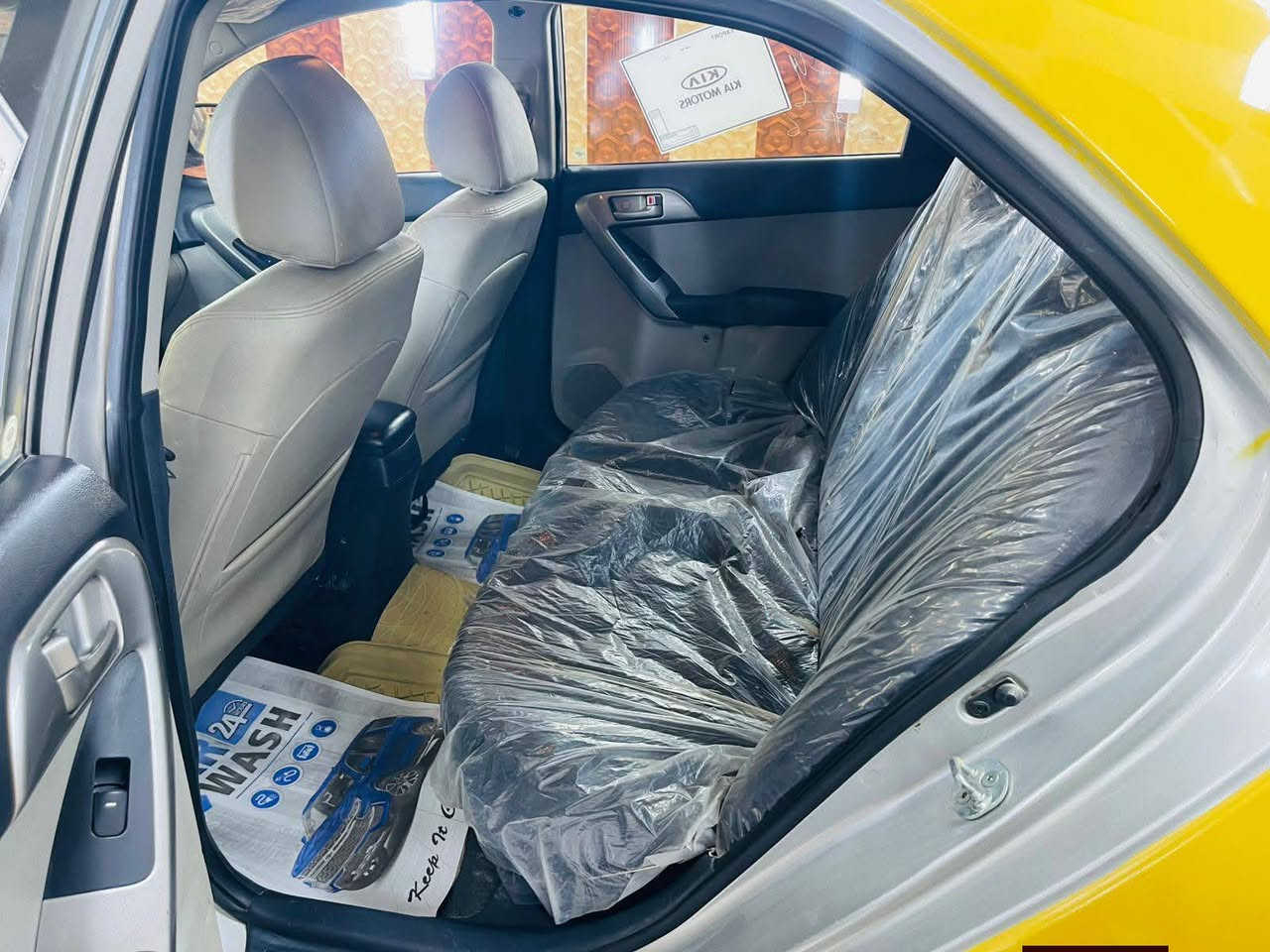 السلام عليكم سياره للبيع ادوات انت وامه بغداد رقم شاصي جاهزه من اي شيء سياره كرتون لا يجنون تبريد مكلف بالنشر هذا رقم ***********
