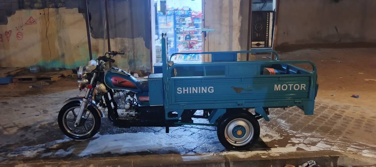 سلاام وعليكم ستوته البيع رقم وسنويه مديل٢٣ مكان البصره زبير سعر ٣ وبيه مجال حك جيه رجان الحد يكسر بسعر وهذا رقمي***********
