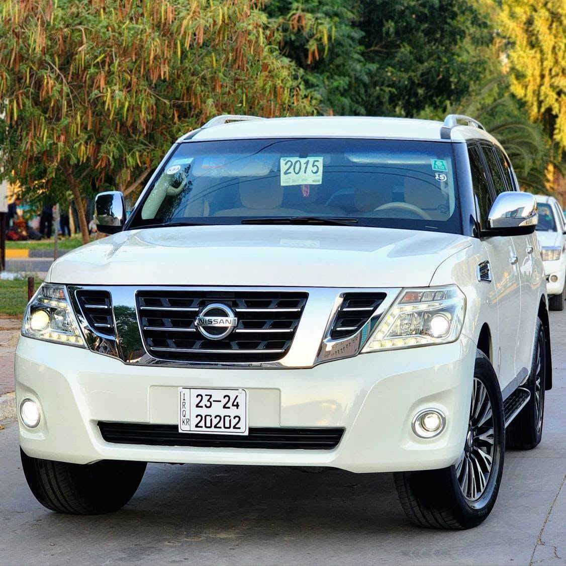 نیسان پاترۆڵ 2014
بێ ڕەقەمی دوبەییە ساخ
هەتا بڵێی تازەو جوانە
کۆدی بەناوی خۆمانەوەیە
نرخی 138 گەڵا  گۆڕینەوە ناکەم
*********** كالار, السليمانية
