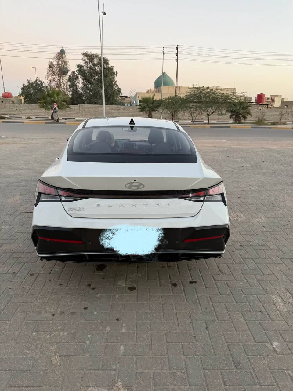 السلام عليكم 
1/النتره 2025 تجميع كفاله عامه من كلشي 
2/رقم اربيل ماشيه 10 الف فقط السياره بعدهه زيرو
 3/دواخل سود 
4/شاشه كار بلي 
5/فتحت سقف 
6/عداد دجتل 
7/كشنات جلد 
8/تبريد امامي وخلفي 
9/هاند بريك كهربائي بصمه ابواب وجنطه لد امامي خلفي وبعد بيهه موصفات السعر المطلوب 152 وبيهه مجال للشراي مكان السياره البصره الزبير للاتصال عله الرقم *********** البصرة, العراق
