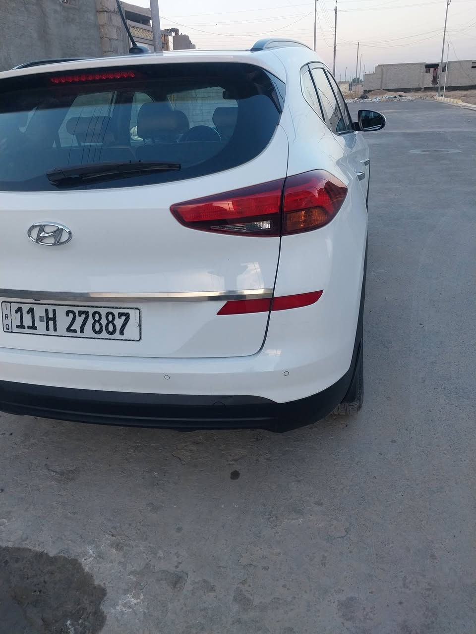 توسان ١٩ فول موصفات خليجي
كفاله عامه من كلشي 
ماشيه ١٣٥ سياره بسمي
تحويل مباشر مكان سياره بغداد حي جهاد 
***********
***********
