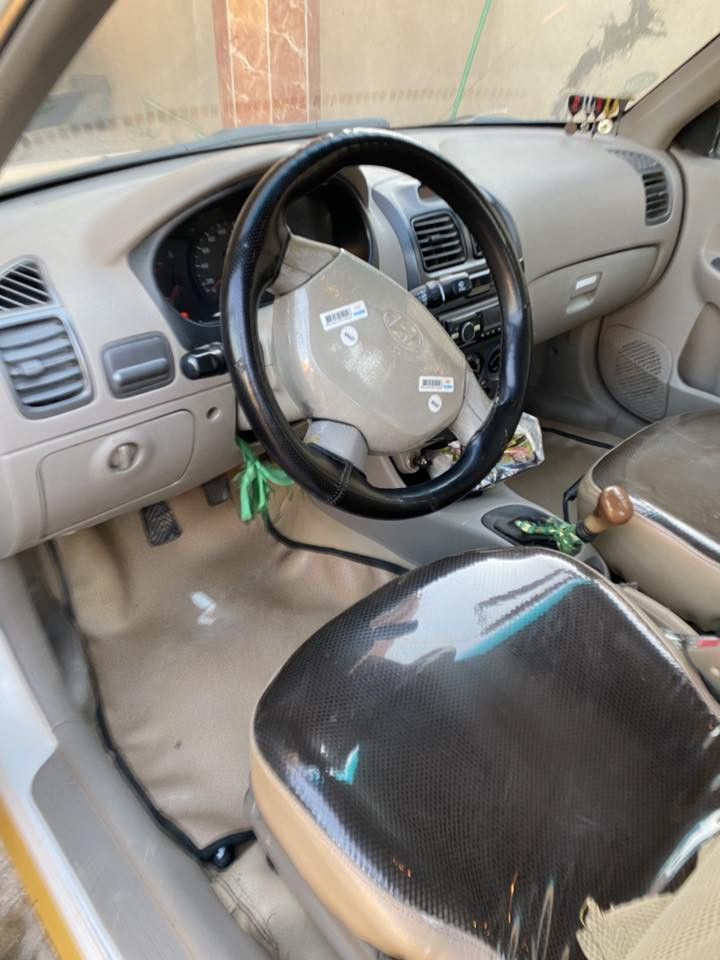 سلام عليكم سياره فيرنا مديل 2014 مكينه وكير مكفولات سياره مامعيوده خير من الله تبريد ثلج 
‏تدفئة 

السعر82  وبيها مجال 
مكان السيارة قرب بسمايه  

‭٠٧٨٥ ٦٦٧ ٥٤٠٧‬ ￼
