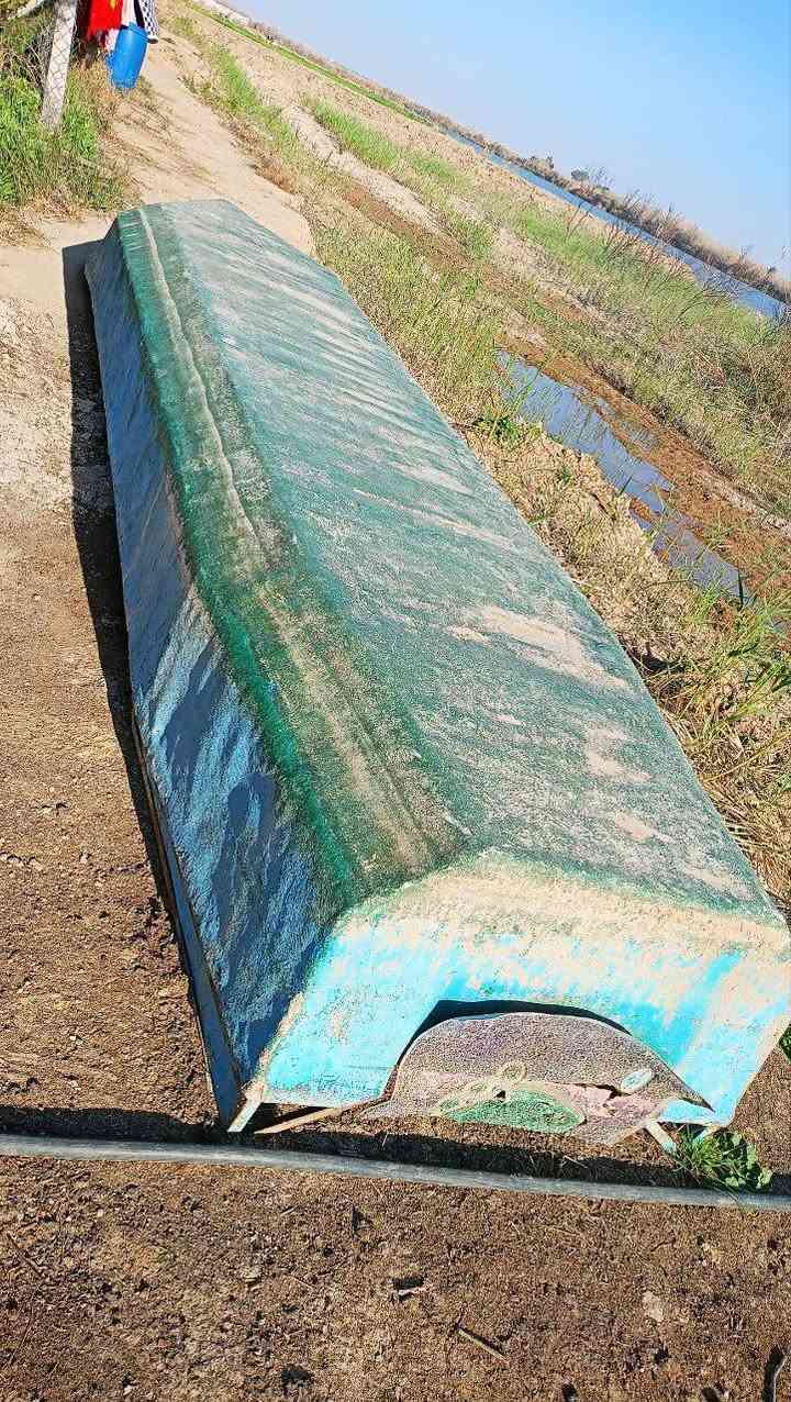 بلم للبيع فايبر گلاص تسگام
الطول ٦ امتار
العرض ١٢٣ س م
السعر ٧٥٠ ألف دينار
لأستفسار الاتصال على هذا الرقم
***********
