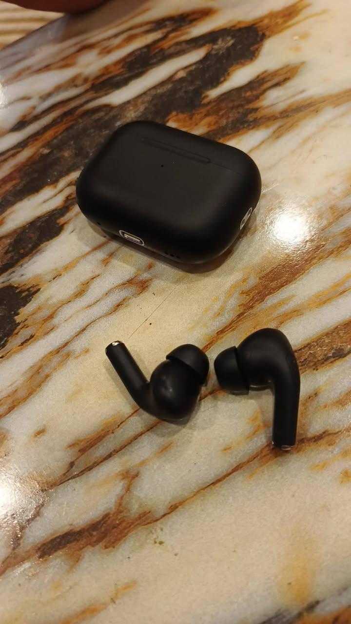 AirPods Proاير بود برو الجيل ال3 اصليات وصوت وعزل رنان السعر 125الف مجال قليل


**إذا كنت صاحب هذا الإعلان وتريد حذفه لأي سبب، رجاءا أرسل رسالة إلى الدعم الفني**