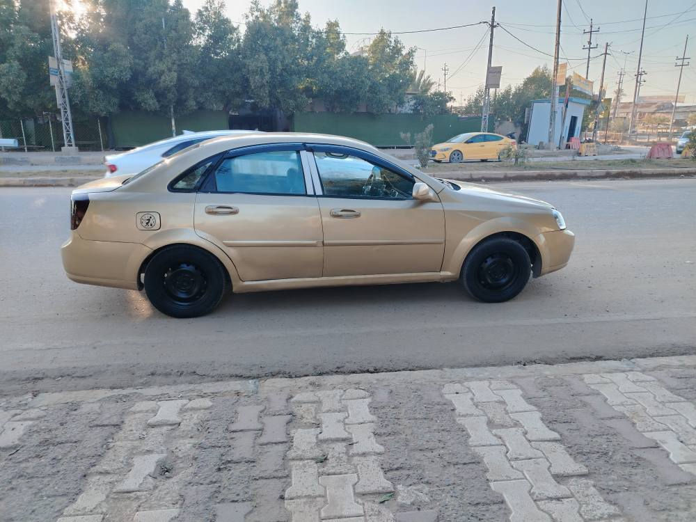 السلام عليكم اوبترا مديل 2007 جاهزه مكينه وكير حداديه ٨٠ بل ١٠٠ تخم تاير  رقم قادسية صدامي مصبوغه عام للجماليه لبيع او مراوس السعر ٤٠ وبيها مجال المكان دوانيه قضاء الشامية لستفسار الاتصال *********** النجف, العراق
