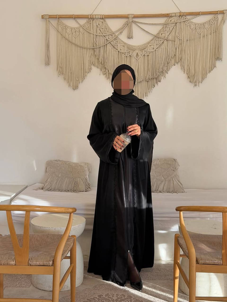 hoor_abaya___
بين الفخامة والستر، اخترنا الاثنين. 🖤
السعر 30 ألف
لطلب مراسلتنا 📩


**إذا كنت صاحب هذا الإعلان وتريد حذفه لأي سبب، رجاءا أرسل رسالة إلى الدعم الفني**