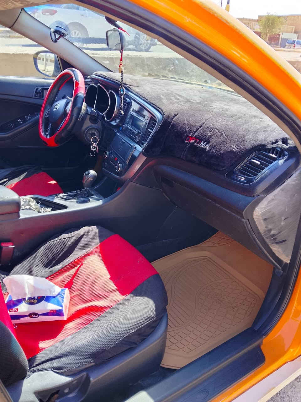 اوبتيما12 كوري بسمي مصفره هيئه وغرامات جاهز السياره مال شغل بيه جاملغ وبنيد 90 وبيه مجال مكان الغراف ***********
