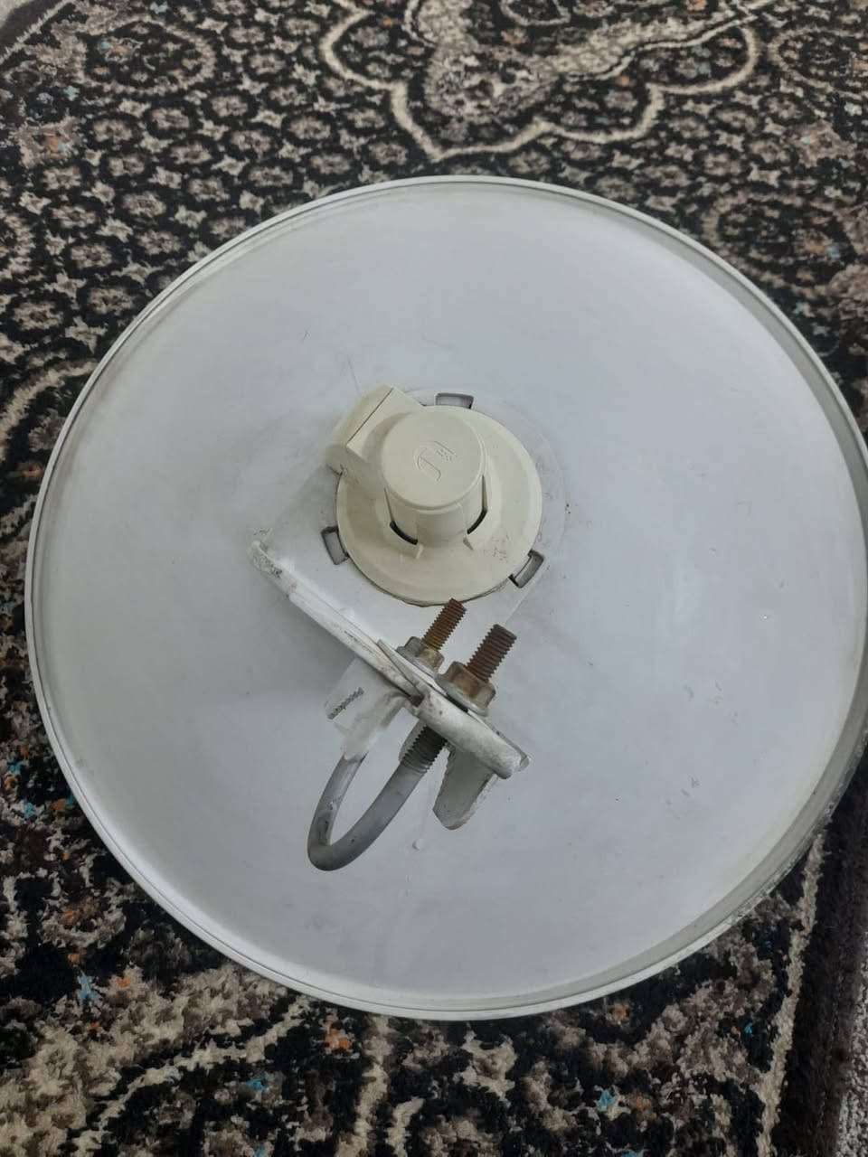 السلام عليكم شباب للبيع هاي الشبكه واير بيم شرط جديد او نضافه فول السعر ٧٥الشراي خاص او تصال ***********
