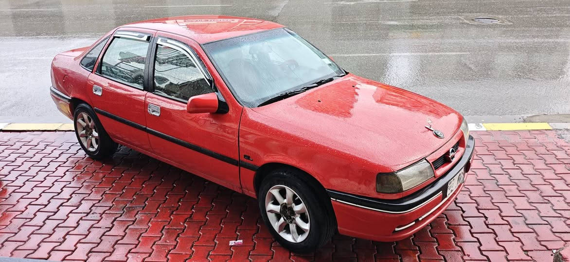 ئۆپڵ ڤیکترا مۆدێل 91 پێش و دوای  کراوە بە 95 
ئاڕمی پلاستیکی سلێمانی 
مەکینە 18 ی مەرغوب  گێڕ و مەکینەی بەشەرتی هەزار فیتەر 
کامل کارەبایی و گێچی ئیش دەکات 
تەقەو ڕەقەی نیە زۆر باشە 
دوو پارچەی بۆیاخە بەشەرتی سۆنەر 
سەیارەکە ماڵی دۆستە بەس ماشەڵای ئەوێت السليمانية, العراق


**إذا كنت صاحب هذا الإعلان وتريد حذفه لأي سبب، رجاءا أرسل رسالة إلى الدعم الفني**