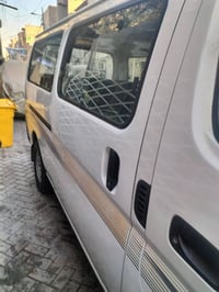 نيسان • ٢٠١٠ • للبيع