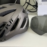 خوذة بايسكل • قياس ٥٨-٦١ • عداد وGPS