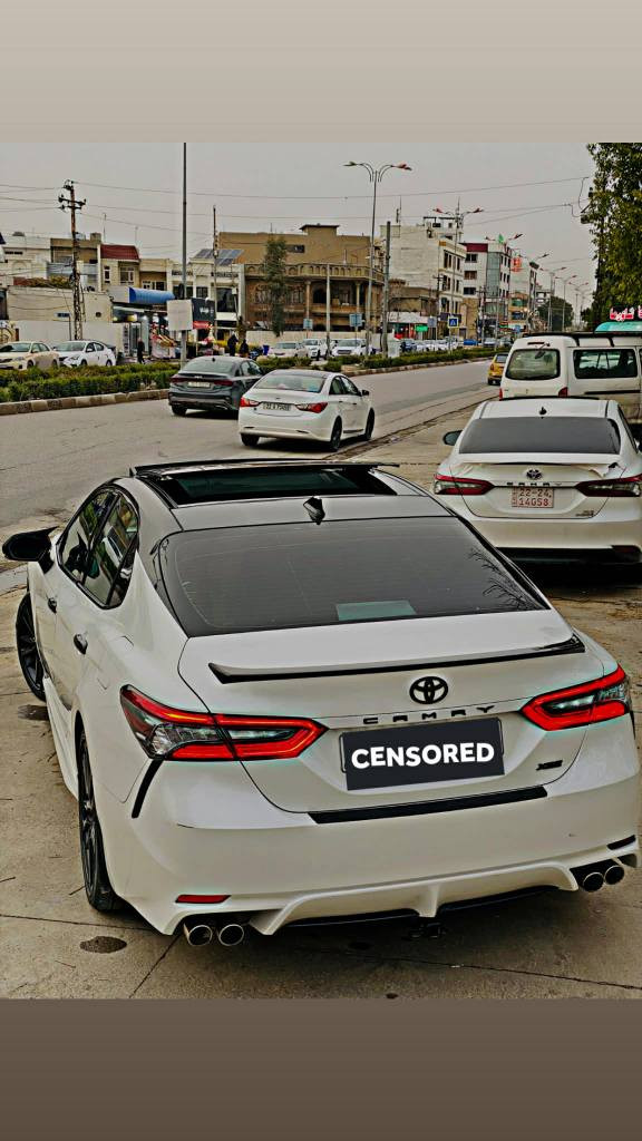 تۆیۆتا کامری ڕەنگی سپی فول مواسەفات ، کەپس ، ژمارەی پەیوەندی *********** أربيل, العراق
