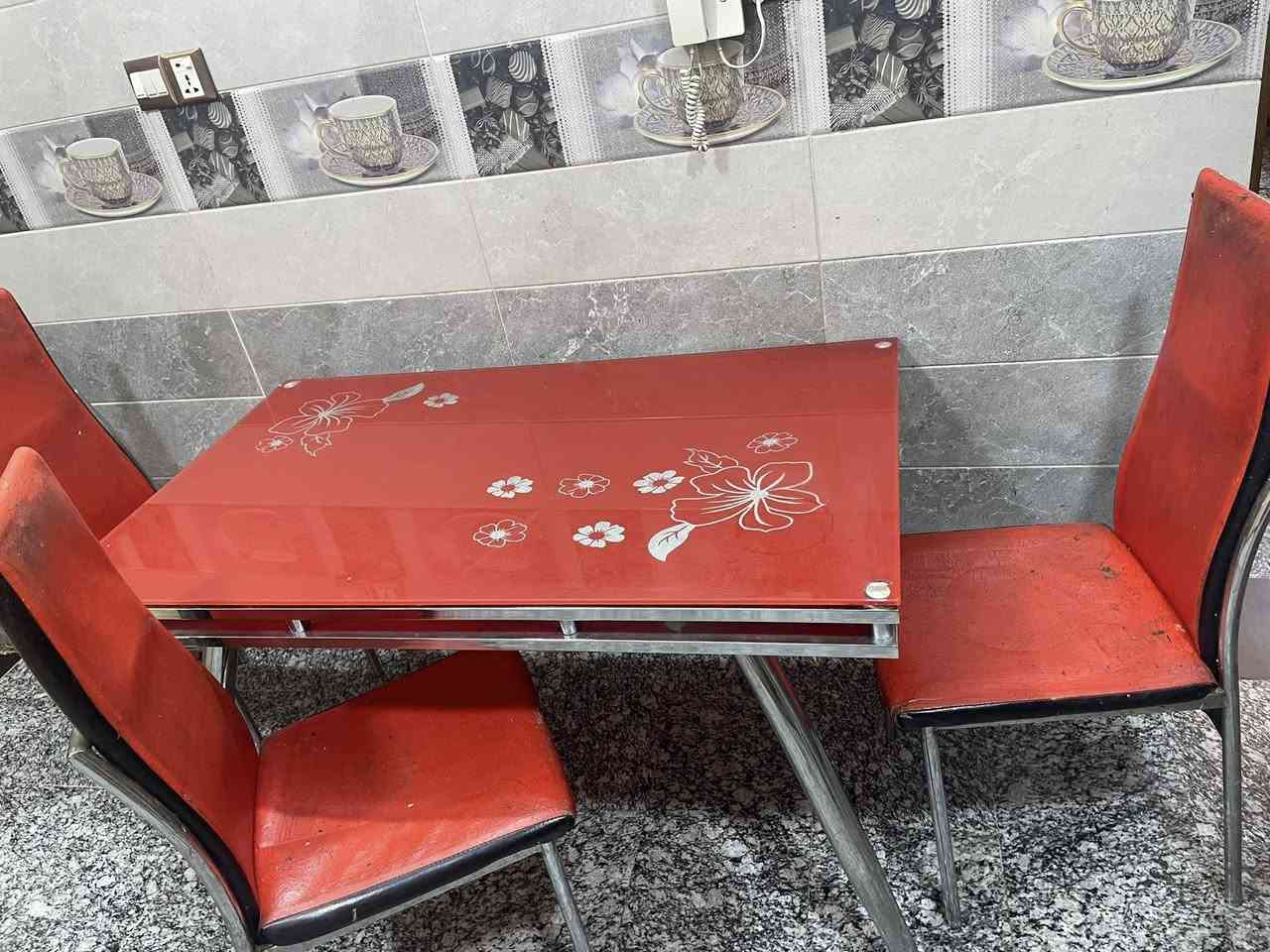 ميز طعام مع ٣ كراسي السعر ٢٥ الف عنوان بغداد الطوبجي


**إذا كنت صاحب هذا الإعلان وتريد حذفه لأي سبب، رجاءا أرسل رسالة إلى الدعم الفني**