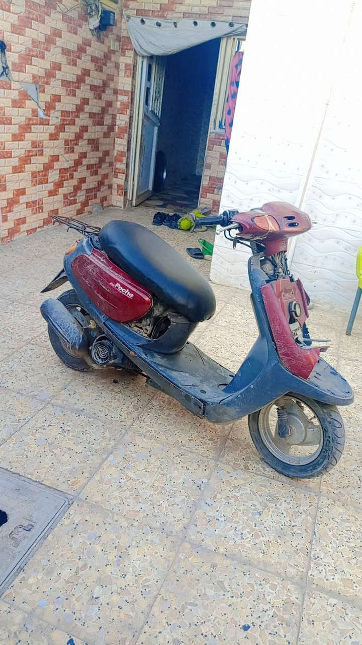 سلام عليكم دراجه منغولي أبيعه الك كوم مال حديد امانه الله نقصها بس المكينه گايمه واكفراته تعبانه صالنصه نضيفه كابريتر نضيفه شاصي نضيف كهربائيات شغاله البريك شغال ويلاته توني بدلتهن هم نضيفات سعر 75 وبيه مجال مكاني كربلاء وهذا رقمي ***********. ومتواجد ماسنجر
