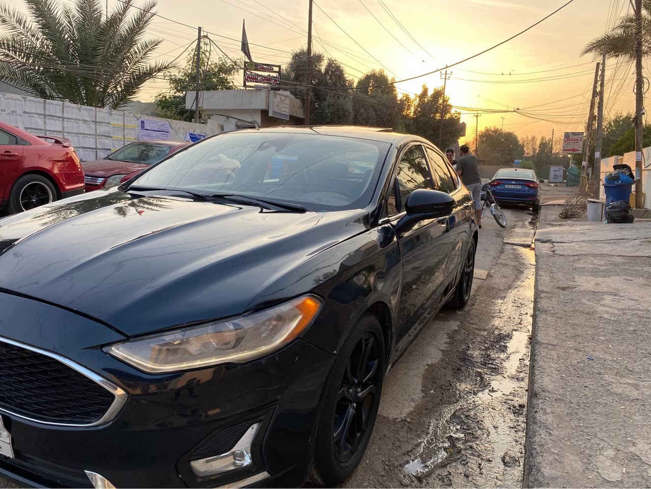 للبيع او مراوس 
فورد فيوجن 2020
فول مواصفات مع فتحة سقف
داخل رصاصي واسود 
سستم سماعات 11 سماعه سوني
 شاشه ديجيتال ودعم
ابل كار بلاي واندرويد اوتو
ويل 18 بلادي
رادارات جانبيه واماميه  وكاميرة خلفيه وحساسات 
نظام مانع تصادم وبريك اوتو مع تحذير
السياره محرك كير ومكينة ممتازه
مكينه 1.5 تيربو  
ماشي 57الف ميل
حادث امريكا جاملغ وبنيد جهه السايق
بيها كم قطعه صبغ ابيع حزام 
رقم بغداد سنويه جديد 
السعر 100 وبيها مجال بسيط 
عنواني بغداد 
*********** بغداد, العراق
