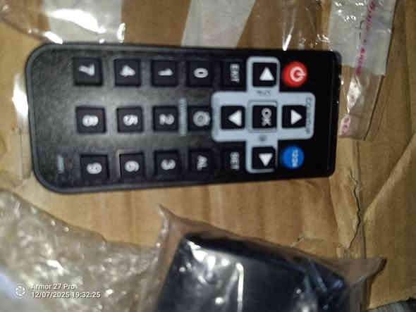 رمونتات القطعة ألف شلع
يوجد نوعيتان
العدد النوع الكبير 24
النوع الصغير 48
لطلب التواصل خاص او الاتصال عل على الرقم 
***********
