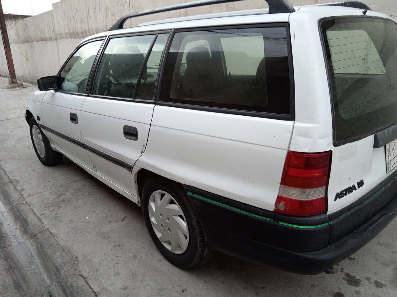 أوبل استرا موديل 92. رقم الماني بغداد مشروع وطني شرعي بالموصل السنوي رقم ٢٧ مجدد كابون بانزينن
بيها، 
محرك وكير شرط صبغ شركه بس بيها دوائر ودوسات شرط. سعر 50 وبيها مجال 

«***********»اسيا
