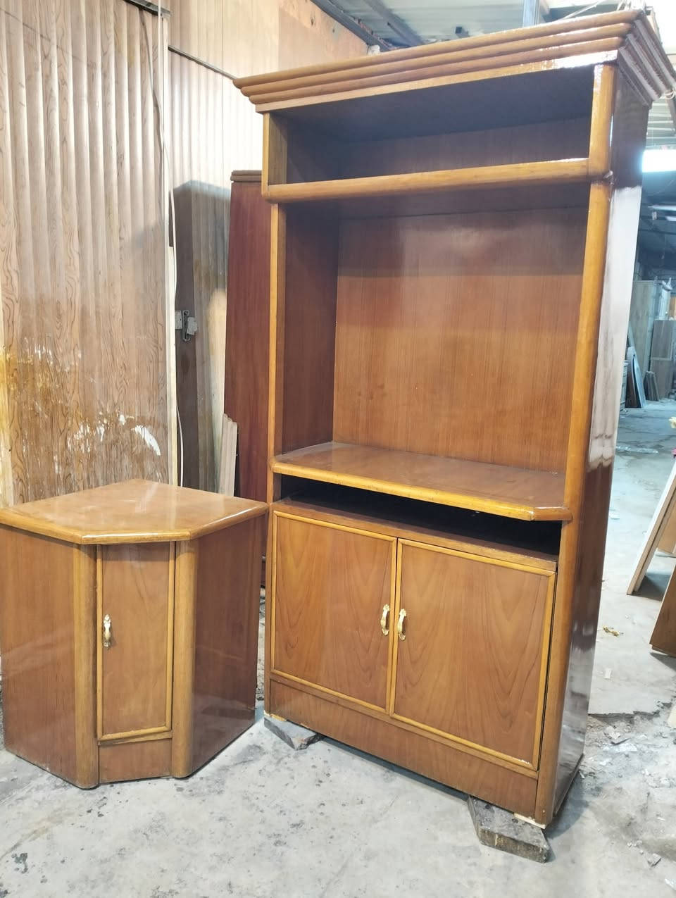 غرفه مستخدمه تسكام للبيع نضيفه 💯: 💯 
***********
