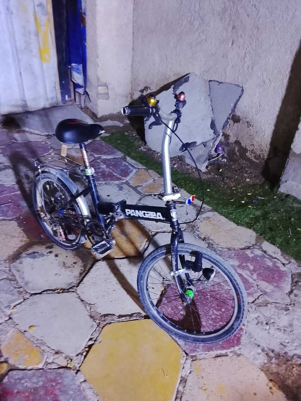 بايسكل ابو الطبكه كامل اي نقص مابي مراوس اب بايسكل بناتي


**إذا كنت صاحب هذا الإعلان وتريد حذفه لأي سبب، رجاءا أرسل رسالة إلى الدعم الفني**