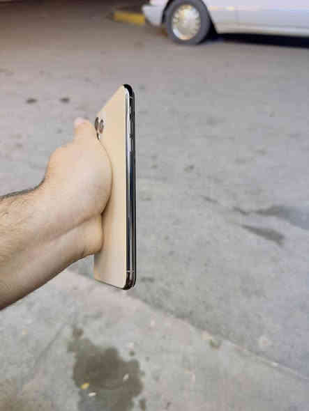 السلام عليكم ايفون 11برو ماكس
ذاكرة 256/بطارية 91 جهاز نضيف كلش 
جهاز وتر 
جهاز مفحوص حاسبة 
العنوان بغداد الحسينية 
السعر 425
الرقم ***********
