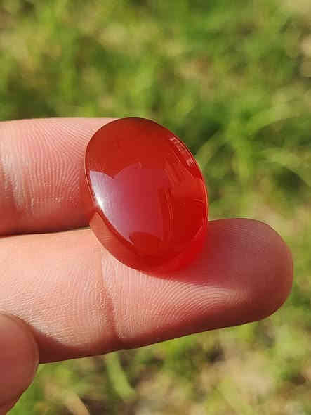 جوهره من العقيق اليماني الاحمر الانسي 
سعر 45 الف
***********
توجد خدمه توصيل
