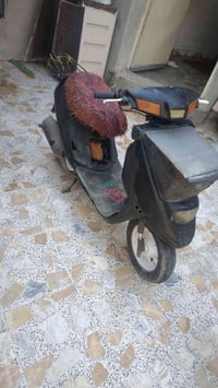 ماطور ياماها جديد بس نقصه باتري هندر واحد شغال سعر ٢٢٥ بي مجال رقمي 07...