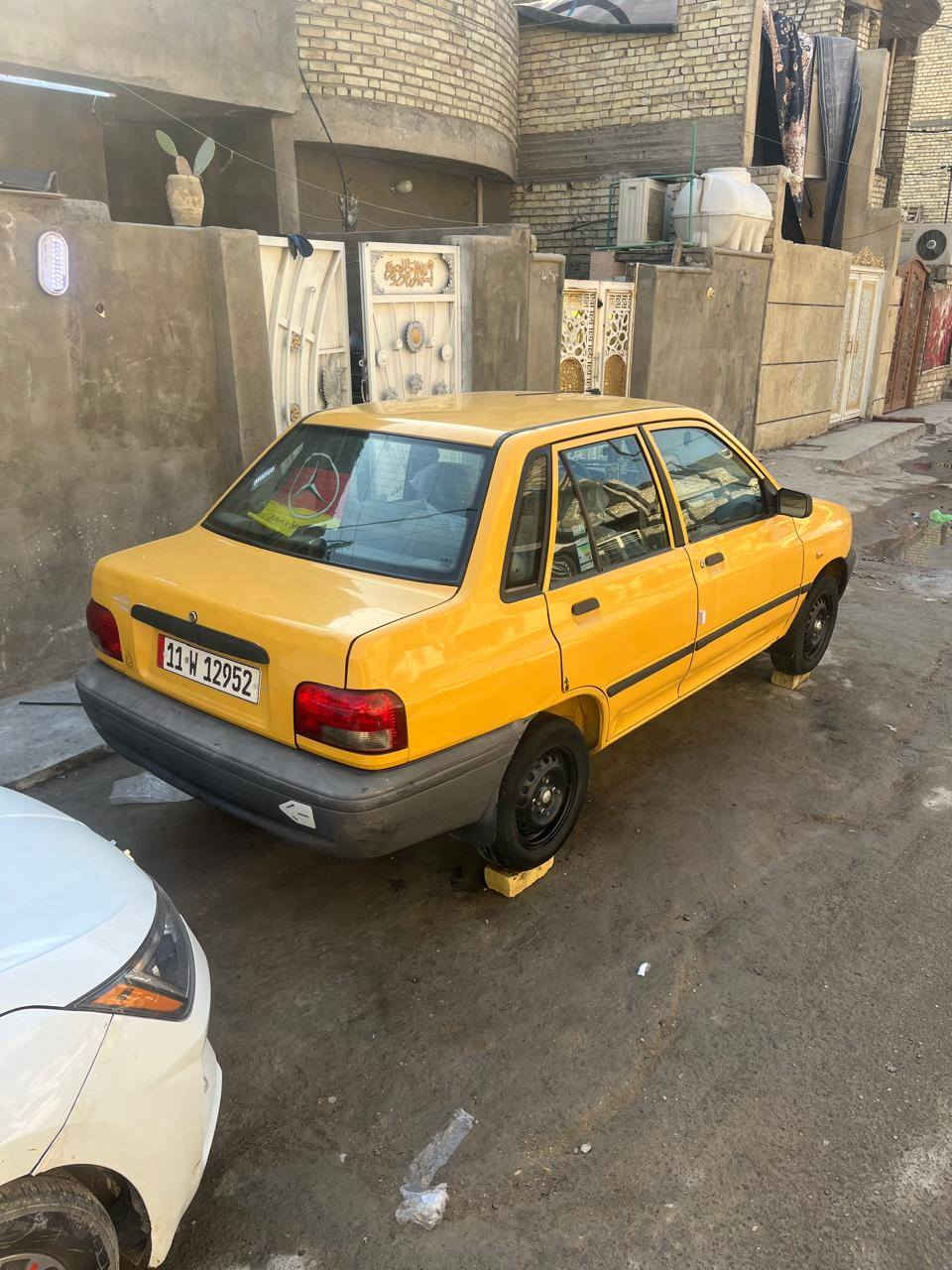 سايبه 2015 للبيع 
كير ومكينه نضاف كلج جديد شاده الاصلي 
باتري جديد 
صدر امامي وخلفي ومشط ستيرن جدد
منضومه بريك جديده 
سياره جديده لا ضربه ولا صبغ حتا الهالات مامعمره ولا بيه خياسات  
دواخل نضيفه كهربائيات كلها شغله ونضيه لا جطلات ولا تحوير بلاديه 
هزه وسنويه جديده بسمي السياره  
سعرها 41 وبيه مجال 
مكاني بغداد 
***********
